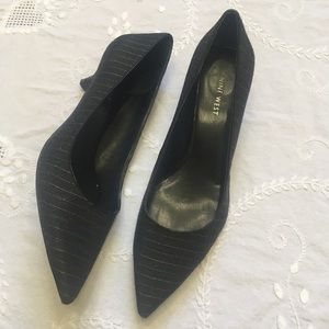 Nine W 👠 Charcoal Pinstriped Fabric Kitten Heels